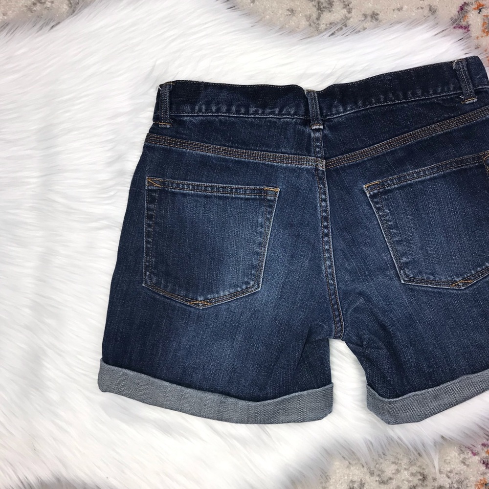 GAP 1969 Sexy Boyfriend Shorts Cuffed Dark Wash - Picture 6 of 8